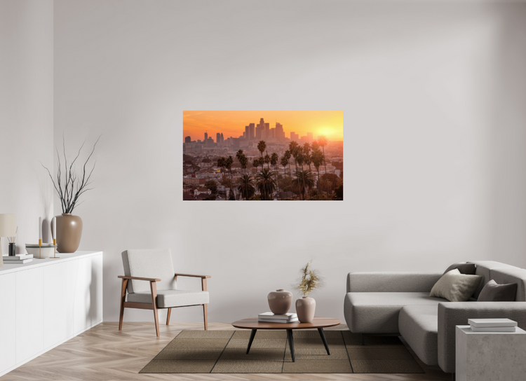 Fotocollectie van Los Angeles en Santa Monica met beelden van skyline, Griffith Observatory, palmbomen en de pier bij zonsondergang, vastgelegd in warme lichttonen en strakke composities.